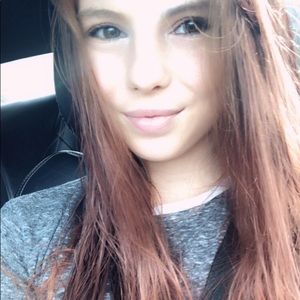 Meet your Posher, Katlin